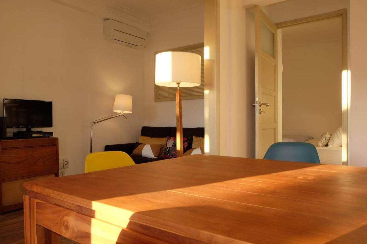 Central 2 Bedroom Apt W/Garden And Pantheon Views Lisboa Dış mekan fotoğraf